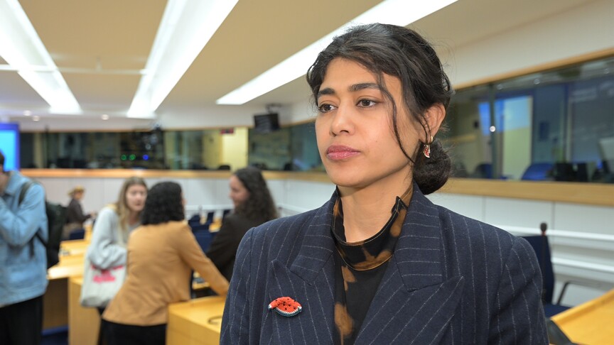 thumbs b c 13776a1757092b472a57d588446a7bd4