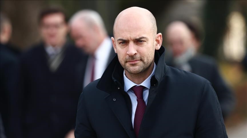 thumbs b c 1843c2a39101f35f525d0ce012d01b74