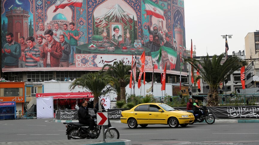 thumbs b c 1cad0cf4a59aca7cd337884d7d032a76