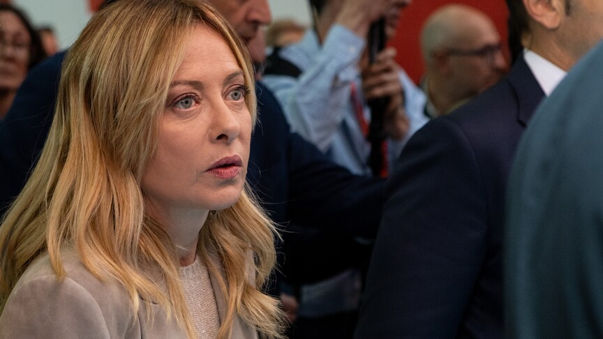 thumbs b c 97e5b7dea9798d6b8b123c18fdd3a72d