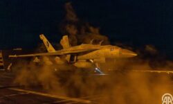 thumbs b c ce76df3553bd6e5559e0c32e0324d017