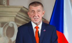 thumbs b c e5c39411b2ca6e7a144613649b6730dc