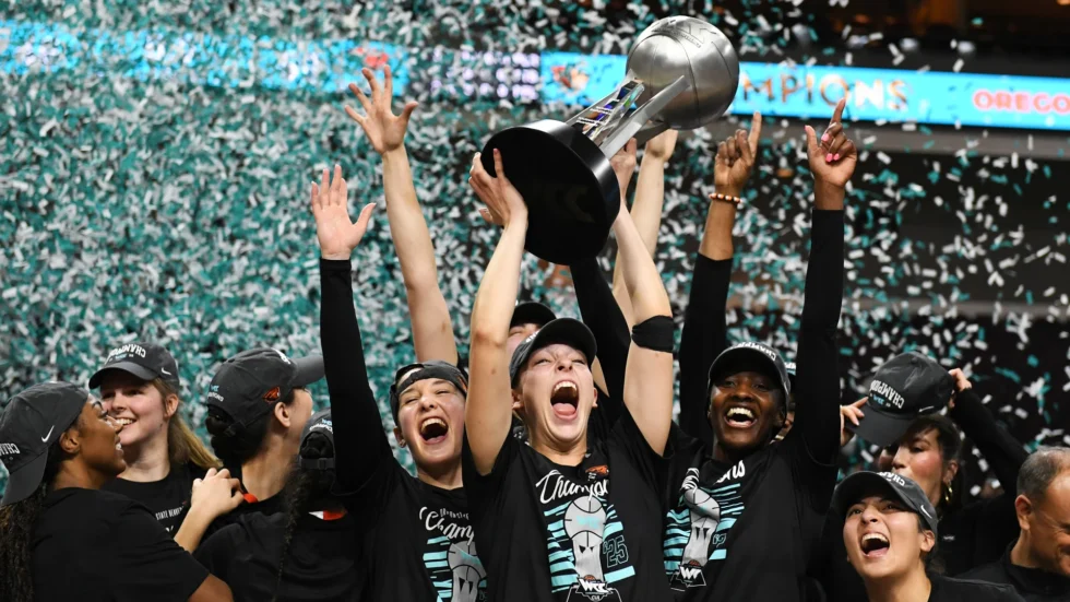 womens sports revenues inc GettyImages 2204617354