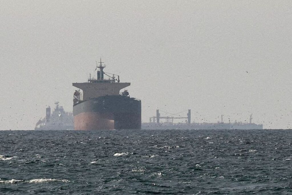 2026 05 10t124737z 1 lynxmpem49065 rtroptp 3 iran crisis shipping qatar