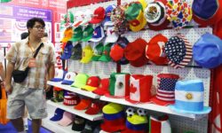 FOREIGN1758852362904AARWP1CHMI