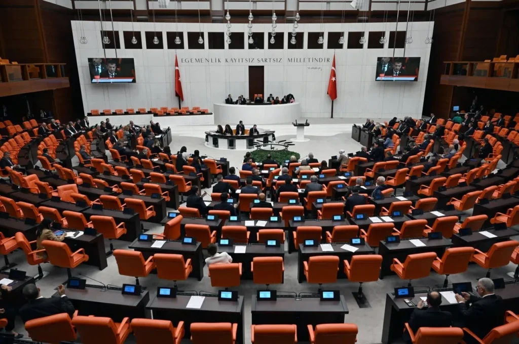 af997f63f04cac73b3b84a70e19f3b8408af1d54ff0d0411eaffe2606c396ff7