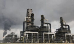 2026 05 22t121731z 1 lynxmpem4l0w7 rtroptp 3 iran crisis nigeria jetfuel main