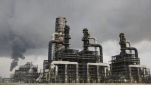 2026 05 22t121731z 1 lynxmpem4l0w7 rtroptp 3 iran crisis nigeria jetfuel main