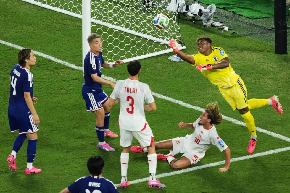 japan tunisia wcup soccer 59 27