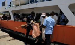 2026 06 10t175608z 1419597706 rc2xqlaoaoeo rtrmadp 3 senegal ilegoree
