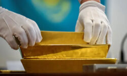 2026 06 15t194316z 1181799110 rc2julakinab rtrmadp 3 precious gold cenbank main