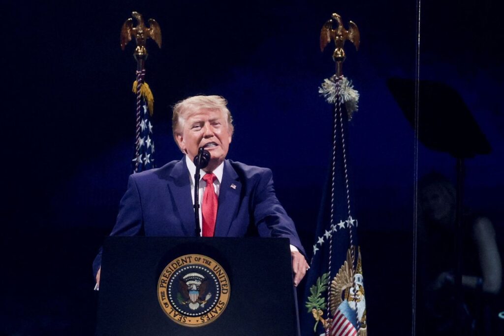 c0fe7dd236502e463813147664c5e241f74481b81902da2384567f5add111ed7